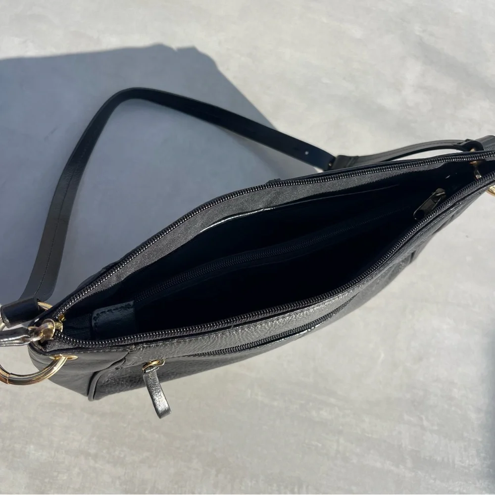 Etienne Aigner Black Leather Shoulder Bag - Picture 3 of 4